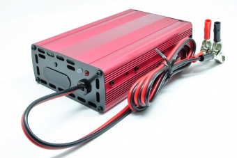 Зарядное устройство ABC-1210D с прграммируемым временем предзарядки и плавающей зарядки